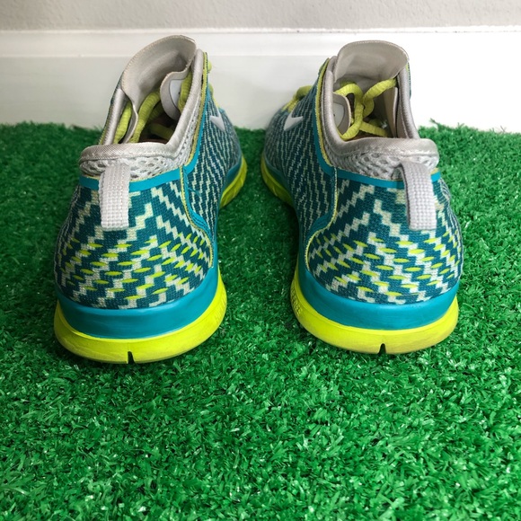 Nike Womens Free 5.0 TR Fit 4 Running Shoes - Picture 4 of 7